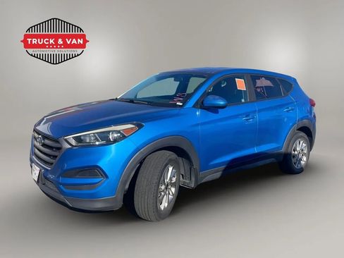 Used 2016 Hyundai Tucson SE image 1