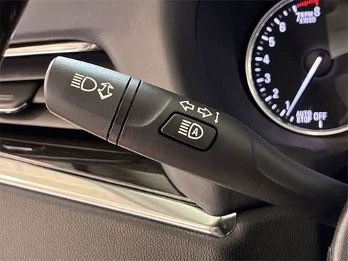 Used 2020 Buick Enclave Avenir w/ Avenir Technology Package image 29