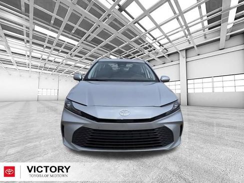 Certified 2025 Toyota Camry LE image 8