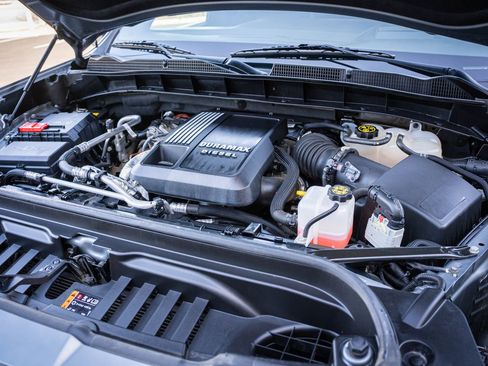 Used 2024 GMC Sierra 1500 AT4 w/ Technology Package image 38