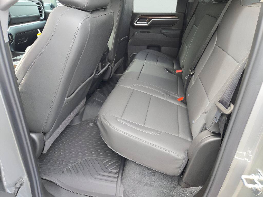 New 2026 Chevrolet Silverado 2500 LT w/ All Star Edition AWD/4WD image 20