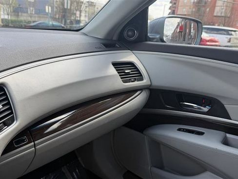 Used 2014 Acura RLX w/ Technology Package FWD image 38