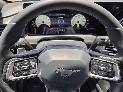 Used 2025 Ford Mustang GT Premium RWD image 20