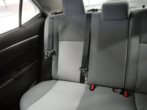 Used 2014 Toyota Corolla L image 12