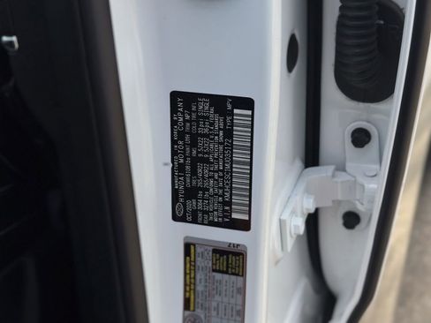 Used 2021 Genesis GV80 3.5T w/ Prestige Package 07 image 30