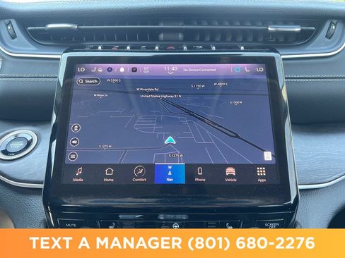 Used 2023 Jeep Grand Cherokee L Limited AWD/4WD image 19