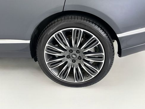 Used 2021 Land Rover Range Rover P525 Westminster Edition LWB image 29