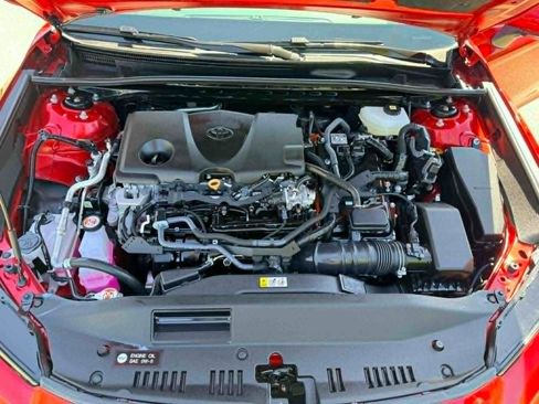 Used 2025 Toyota Camry LE w/ Convenience Package AWD/4WD image 10