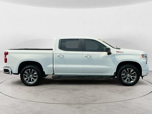 Used 2025 Chevrolet Silverado 1500 RST AWD/4WD image 4
