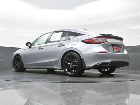 Used 2025 Honda Civic Sport image 29