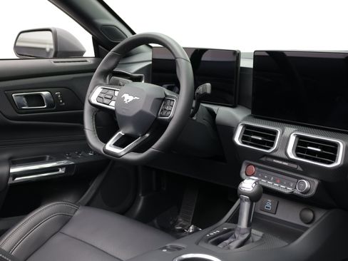 Used 2026 Ford Mustang Premium RWD image 29