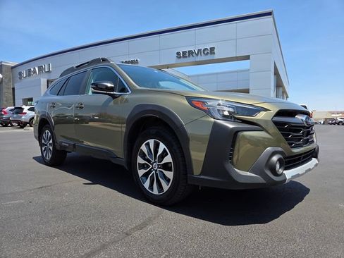 Used 2023 Subaru Outback Limited XT AWD/4WD image 2