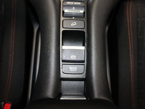 Used 2024 Honda HR-V Sport image 17