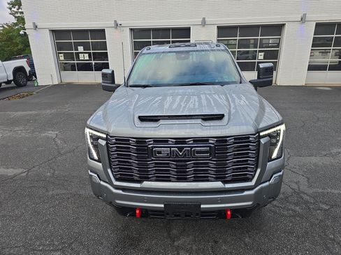 Used 2026 GMC Sierra 2500 Denali Ultimate AWD/4WD image 11