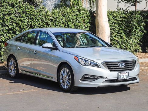 Used 2015 Hyundai Sonata Limited FWD image 3