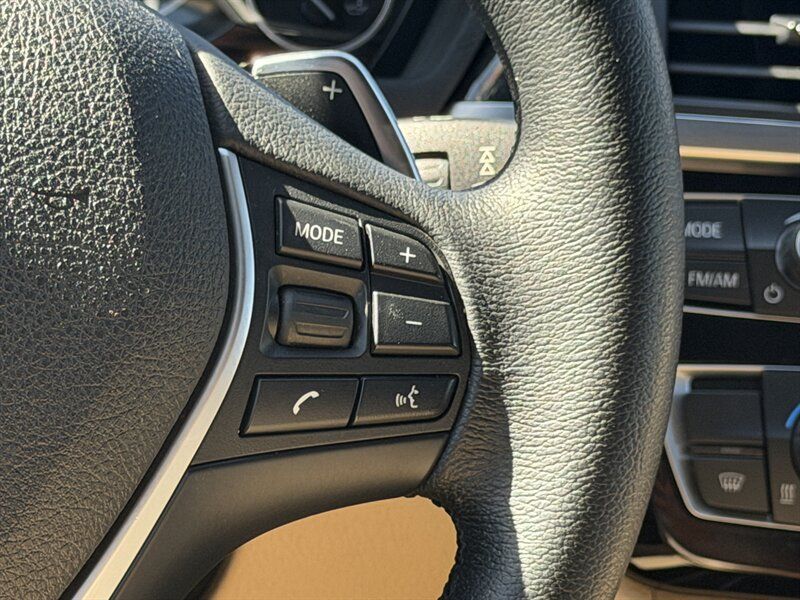 Used 2017 BMW 330e RWD image 23