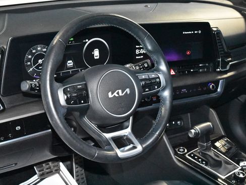 Used 2023 Kia Sportage X-Pro AWD/4WD image 2