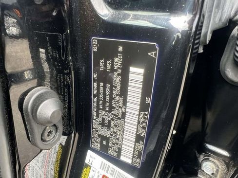 Used 2023 Toyota Highlander XLE AWD/4WD image 20