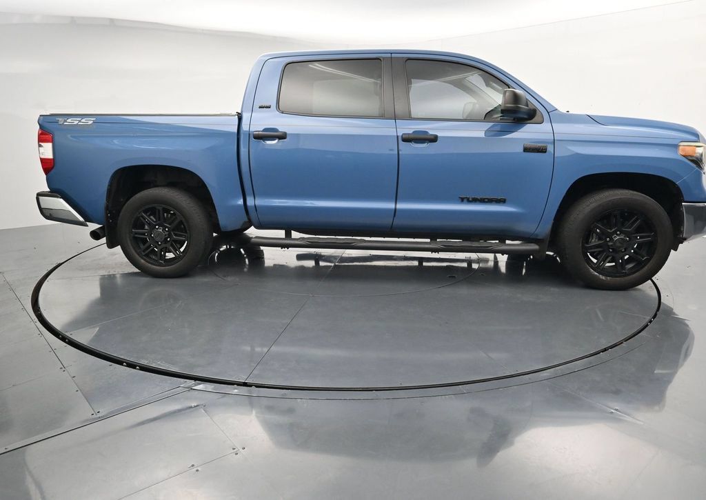Used 2020 Toyota Tundra SR5 w/ SR5 Upgrade Package RWD image 9