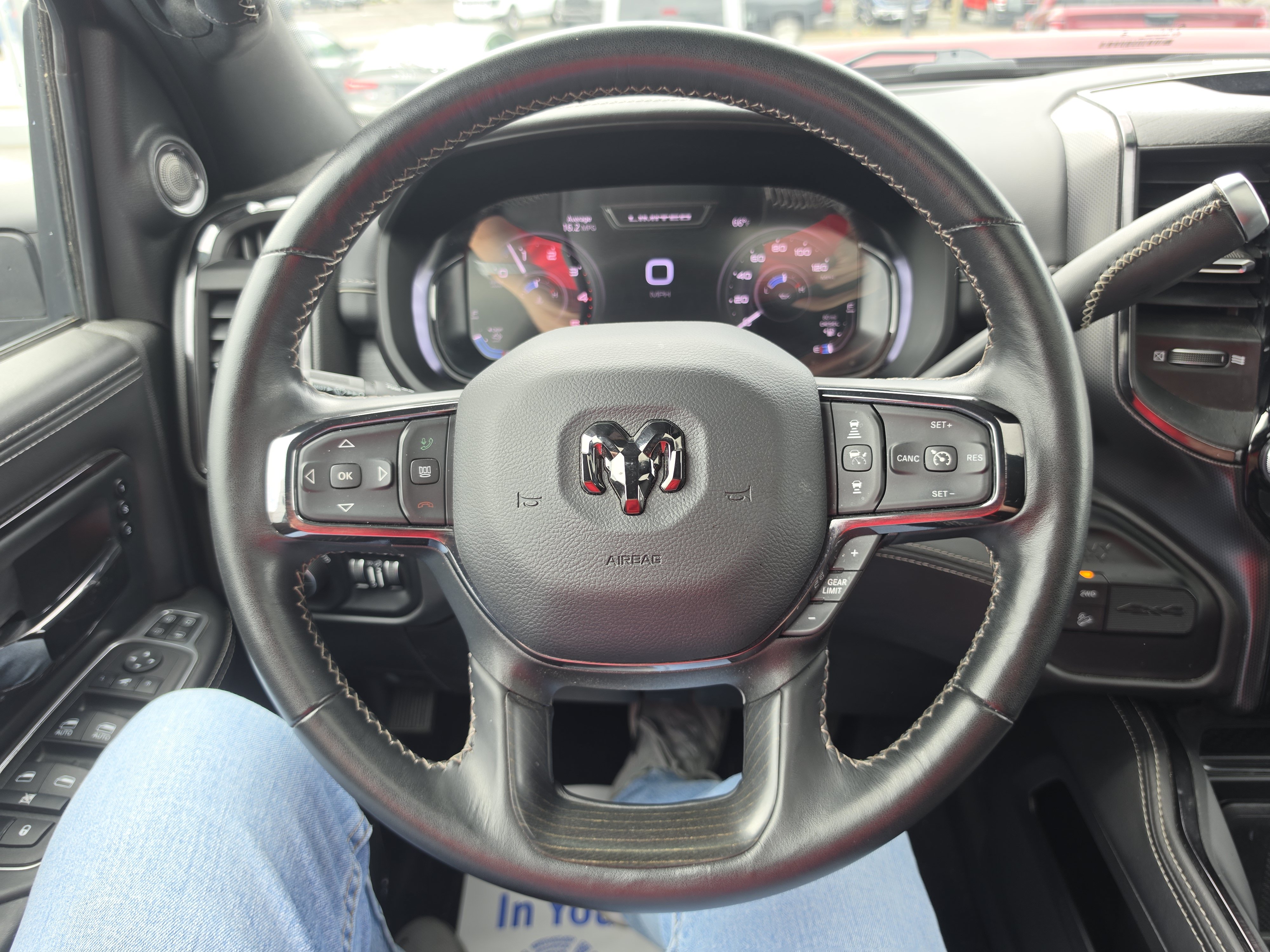 Used 2024 RAM 2500 Limited AWD/4WD image 19