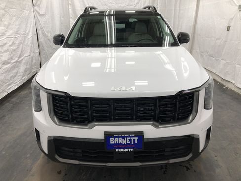 Certified 2024 Kia Sorento SX image 5