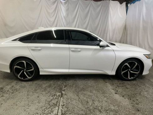 Used 2020 Honda Accord Sport image 5