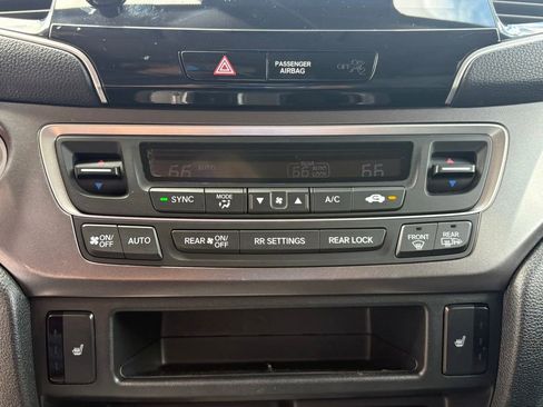 Used 2022 Honda Pilot Special Edition image 22