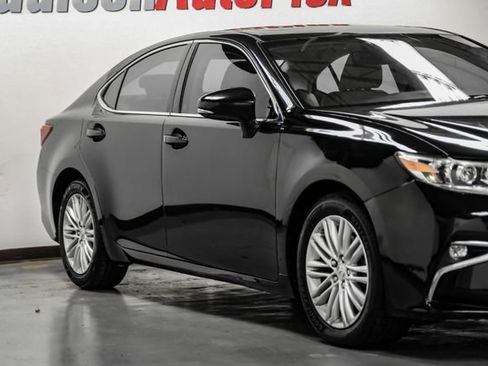 Used 2017 Lexus ES 350 w/ Accessory Package 2 FWD image 6