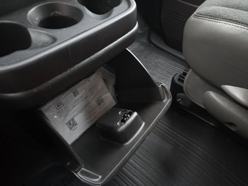 Used 2024 GMC Savana 2500 Work Van w/ Driver Convenience Package image 21