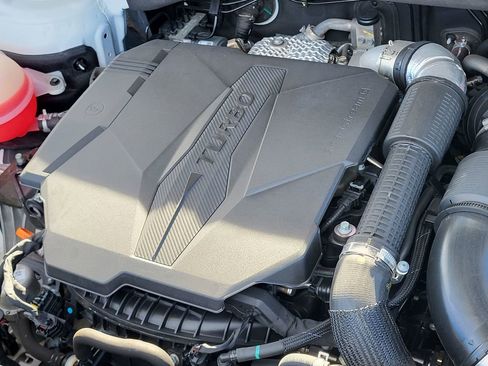 Used 2024 Kia Sorento SX image 30