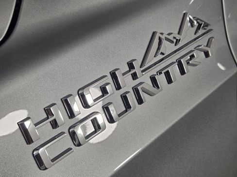 New 2026 Chevrolet Tahoe High Country RWD image 11