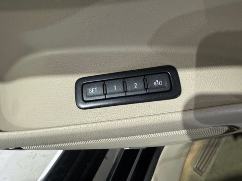 Used 2018 GMC Yukon Denali w/ Open Road Package AWD/4WD image 39