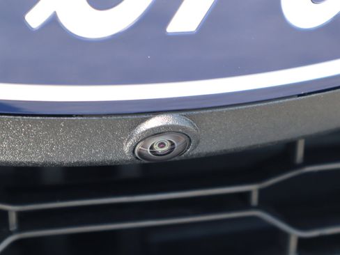 New 2025 Ford F150 Lariat w/ Equipment Group 501A Mid image 11