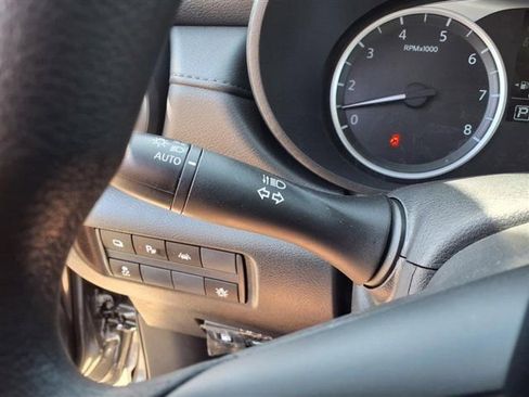 New 2025 Nissan Versa S image 22