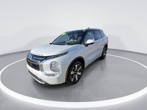 New 2026 Mitsubishi Outlander SEL FWD image 4