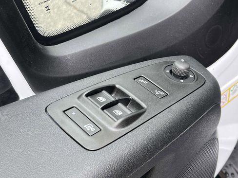 New 2026 RAM ProMaster 2500 w/ Convenience Group image 6