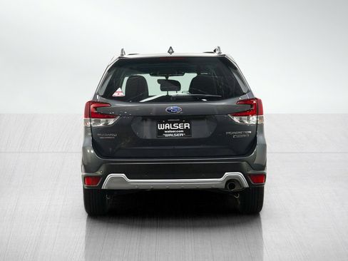 Used 2023 Subaru Forester Touring AWD/4WD image 4