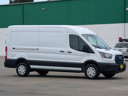 Used 2023 Ford E-Transit Medium Roof RWD image 1