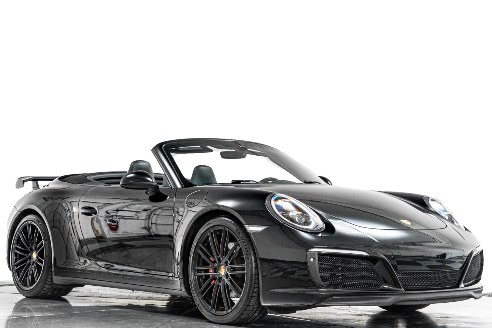 Used 2018 Porsche 911 Carrera 4S AWD/4WD image 11