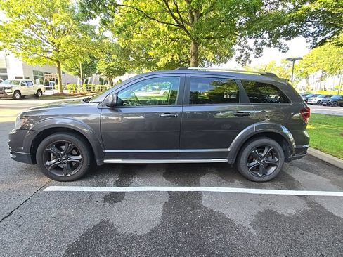 Used 2020 Dodge Journey Crossroad FWD image 5