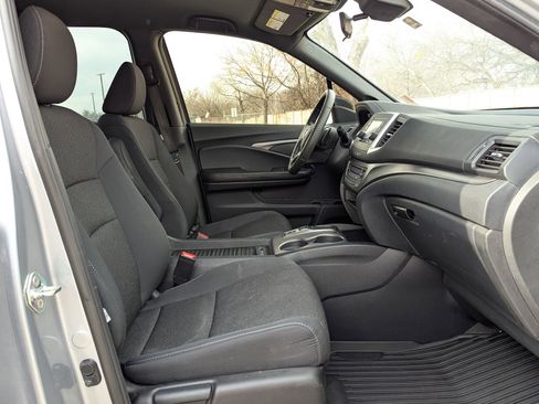 Used 2019 Honda Passport Sport image 27