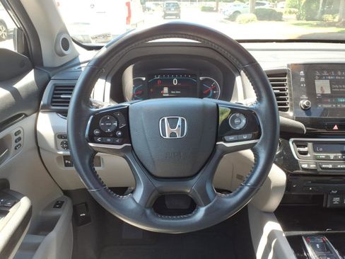 Used 2019 Honda Pilot Touring image 22