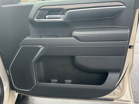 Certified 2023 GMC Sierra 1500 Elevation image 16