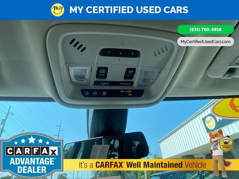 Used 2019 Chevrolet Traverse LT w/ LT Premium Package AWD/4WD image 41