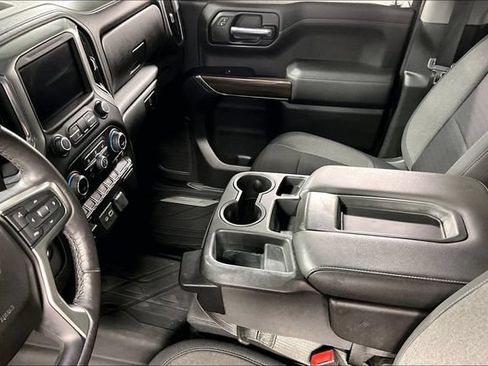 Used 2020 Chevrolet Silverado 1500 LT Trail Boss w/ Convenience Package AWD/4WD image 18