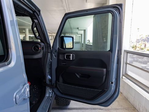 Used 2024 Jeep Wrangler Unlimited Rubicon 392 AWD/4WD image 37