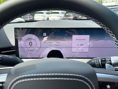 New 2026 Genesis Electrified GV70 image 24