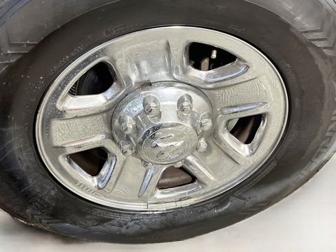 Used 2014 RAM 2500 Tradesman w/ Chrome Appearance Group AWD/4WD image 14