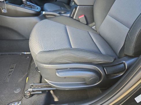 Used 2023 Kia Soul LX image 32