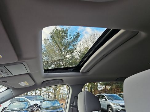 Used 2019 Honda CR-V EX image 14